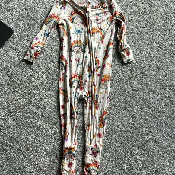 Posh peanut rainbows and butterflies footie - Picture 1 of 4